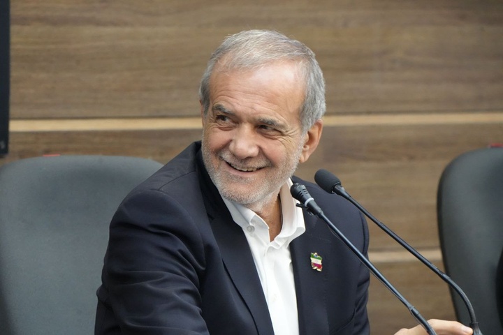 پزشکیان: امروز کشور در بدترین وضعیت منابع و اعتباری قرار دارد